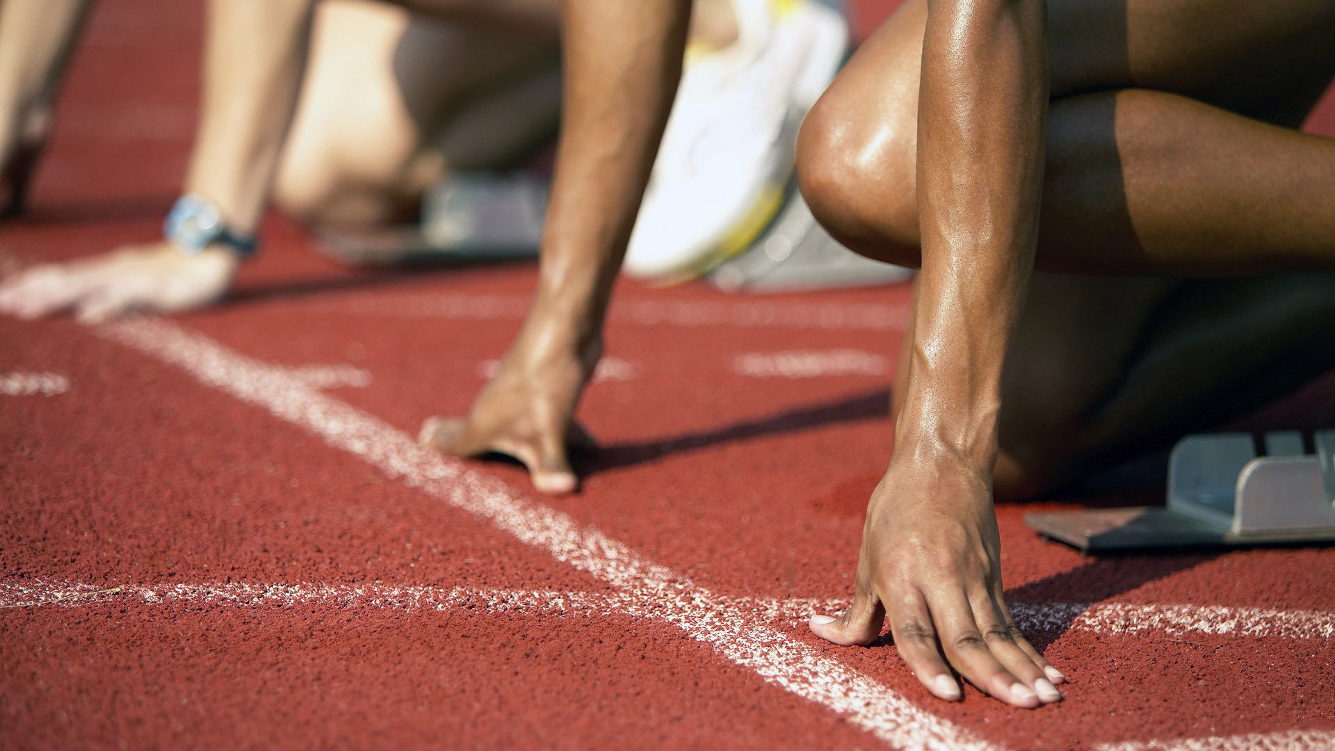 双线奇迹夜，波兰足球险胜奥地利，林高远刷新乒坛纪录